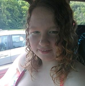 Meet your Posher, Christal